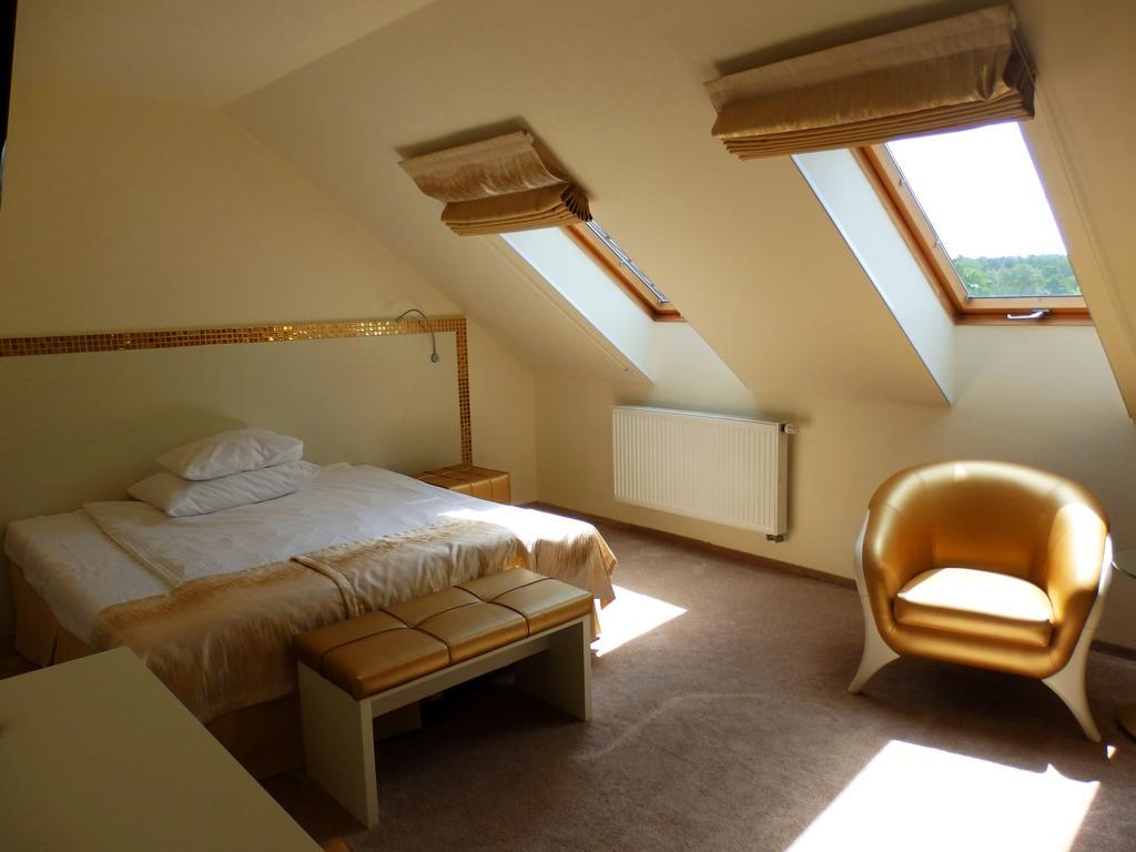 Hotel Court Wellness&Spa Kędzierzyn-Koźle Habitación foto